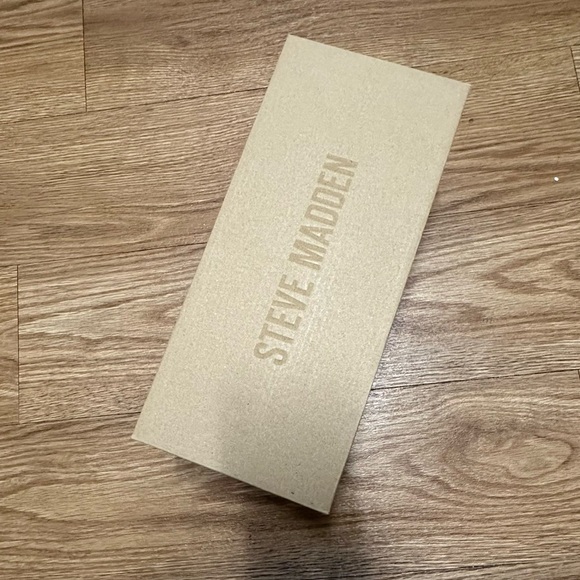 Steve Madden pink sandals - Picture 14 of 14